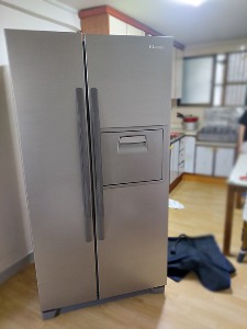 위니아클라쎄 양문형냉장고(598L)