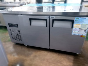 우성 테이블냉장/냉동고(1500/디지털)