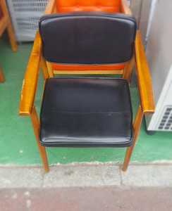 업소용 의자(2개)